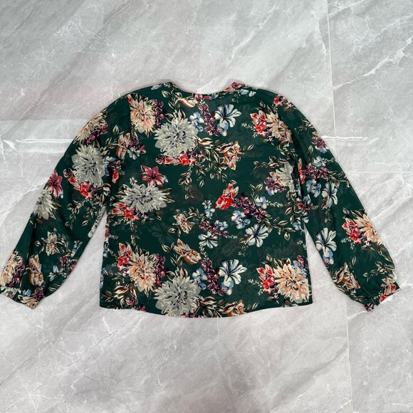 Women’s A New Day Target Floral Sheer Long Sleeve V-Neck Top Medium - Picture 10 of 16